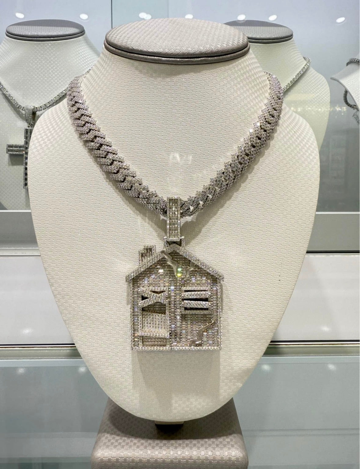 925 Sterling Silver Trap House Pendant & Cuban Necklace with VVS Moissanite Diamonds