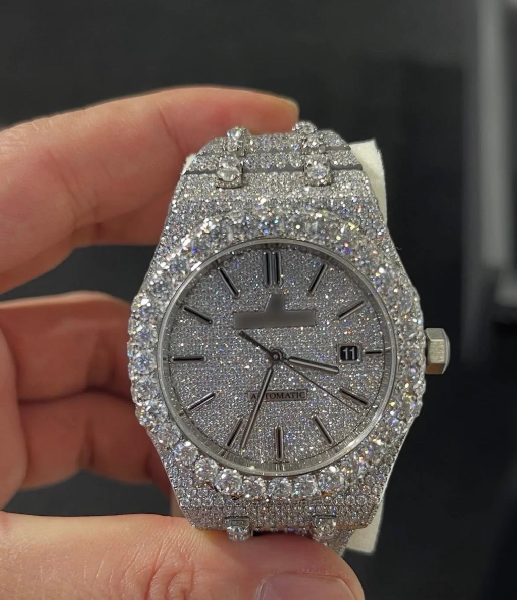 VVS-1 Diamond Watch With Box & Papers