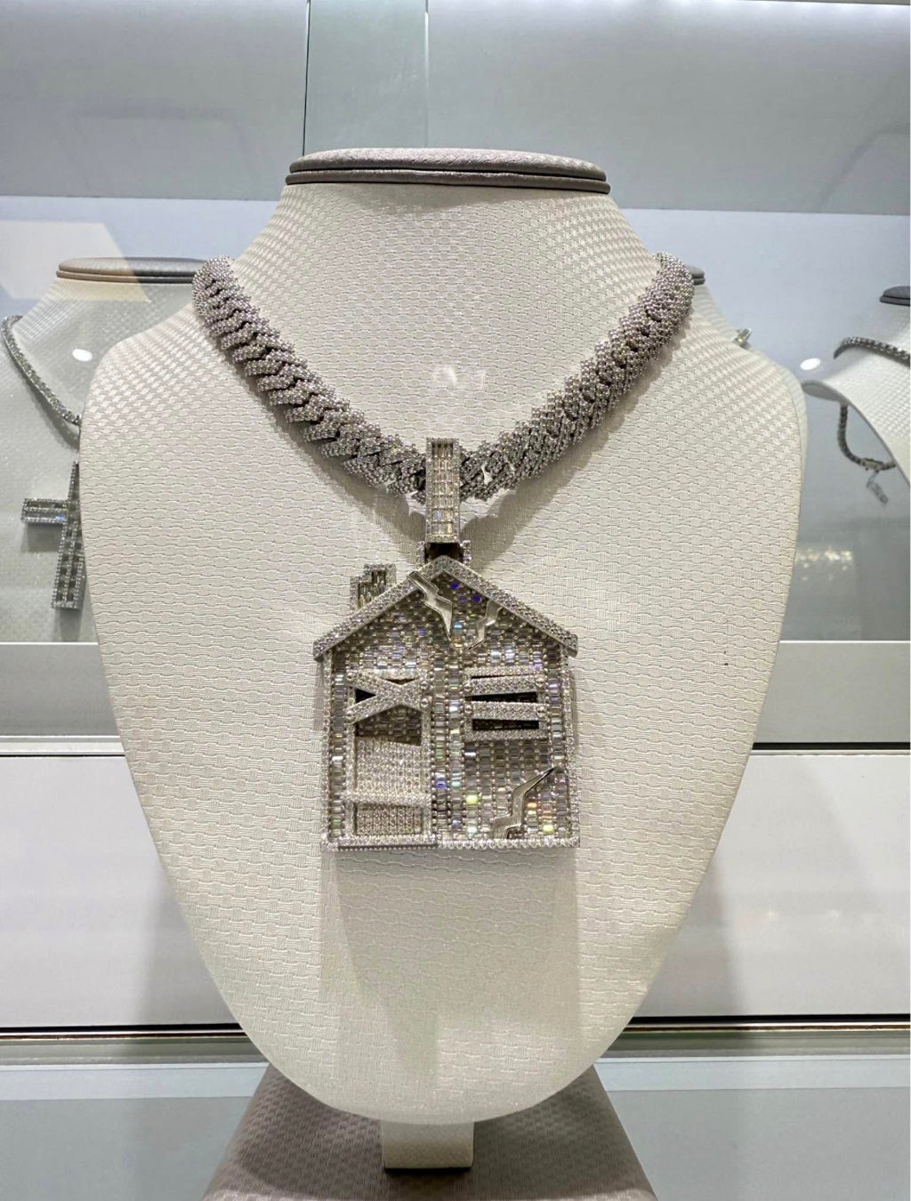 925 Sterling Silver Trap House Pendant & Cuban Necklace with VVS Moissanite Diamonds