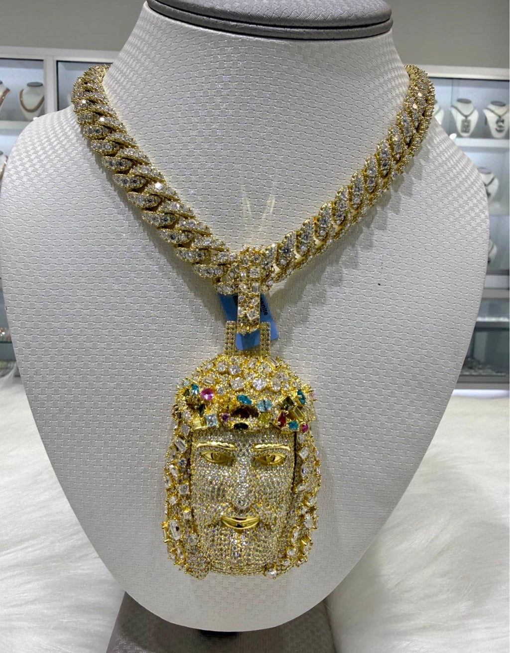 💎 Iced Out Cuban Chain + Custom Jesus Pendant 💎