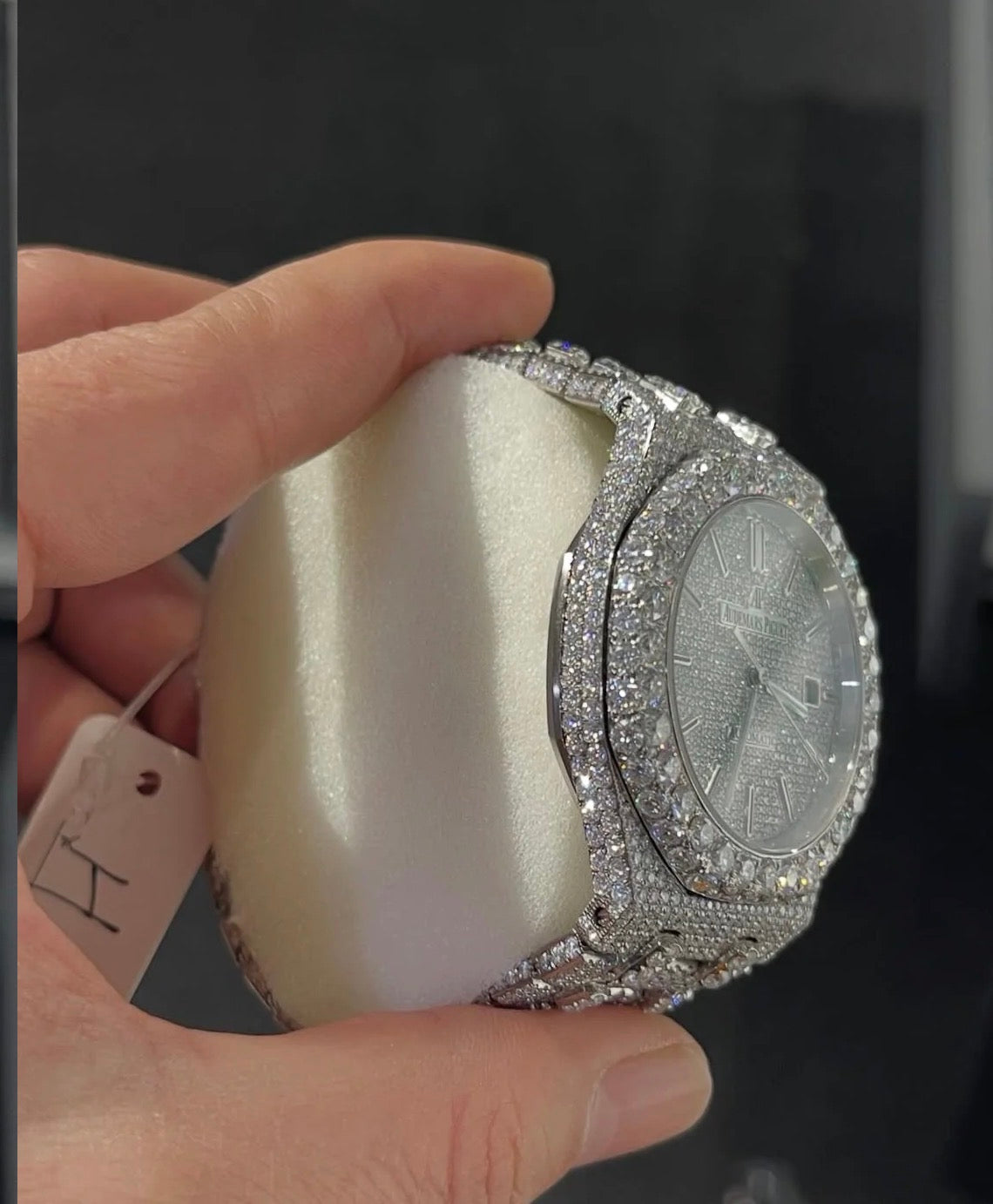 VVS-1 Diamond Watch (Does Arrive With Logo)