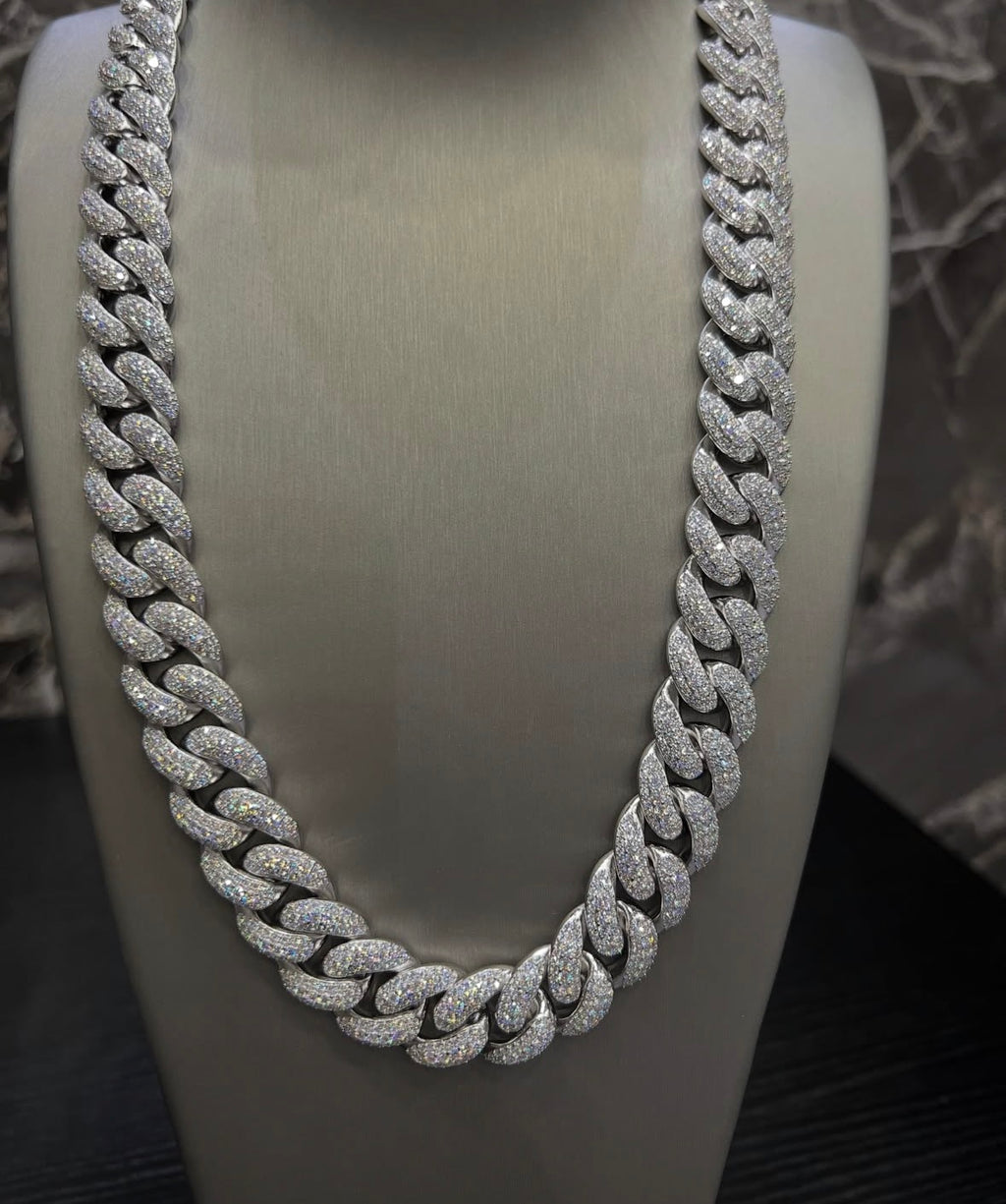 VVS-1 Moissanite Cuban Chain